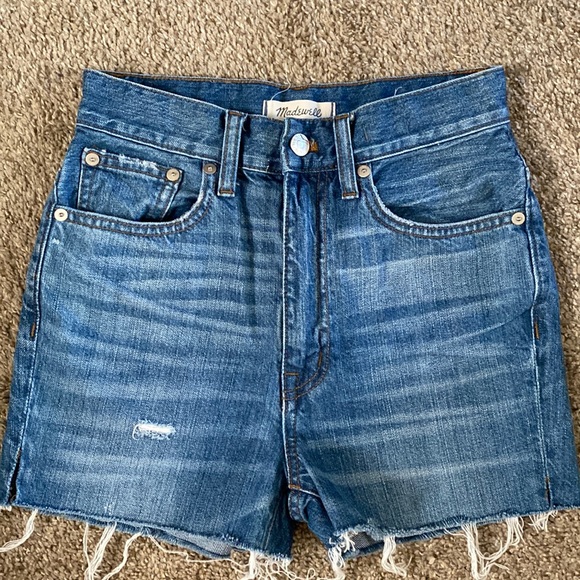 Madewell Denim Shorts - Picture 2 of 12